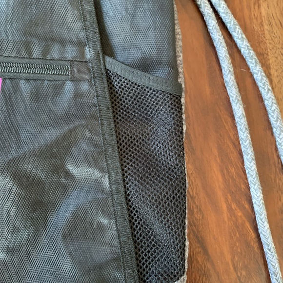 Adidas Sport Bag Training Pack Backpack Pull String Purple/Black/Grey 17” By 12” - Picture 3 of 6